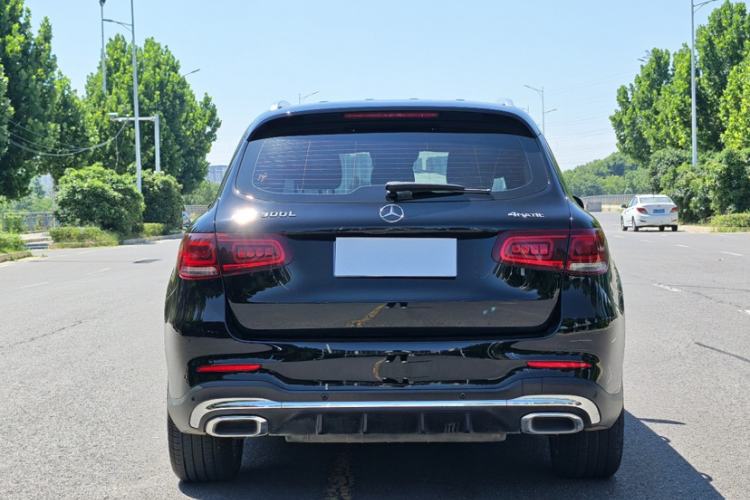 Used Mercedes-Benz GLC 2021 GLC 300 L 4MATIC Luxury Model Exterior 6
