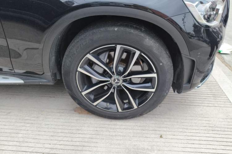 Used Mercedes-Benz GLC 2021 GLC 300 L 4MATIC Dynamic Model Exterior 7