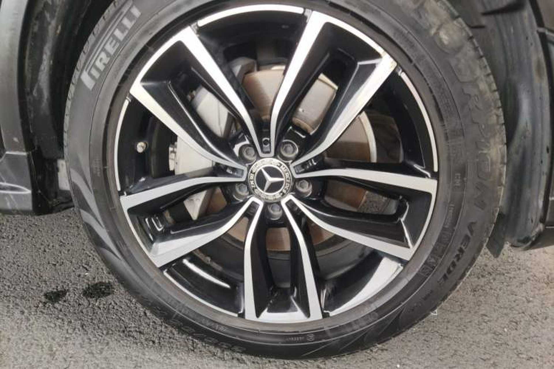 Used Mercedes-Benz GLC 2021 GLC 260 L 4MATIC Luxury Model Exterior 7