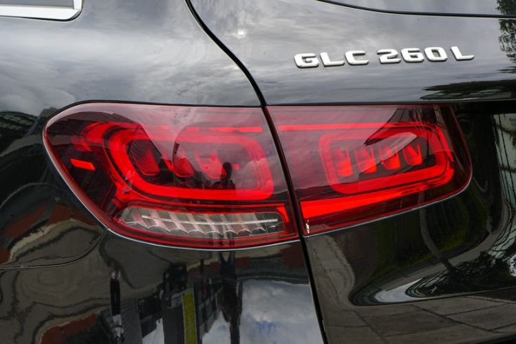 Used Mercedes-Benz GLC 2021 GLC 260 L 4MATIC Dynamic Edition Exterior 7