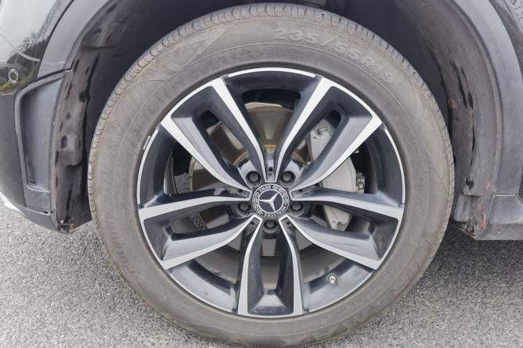 Used Mercedes-Benz GLC 2021 GLC 260 L 4MATIC Luxury Model Exterior 8