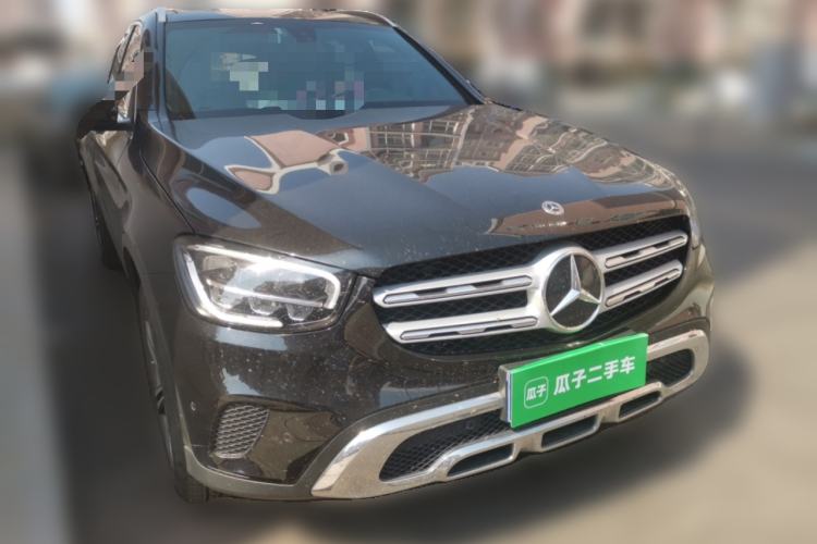 Used Mercedes-Benz GLC 2021 GLC 260 L 4MATIC Dynamic Edition Front Right 45 Deg