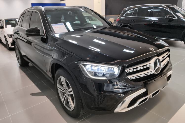 Used Mercedes-Benz GLC 2021 GLC 260 L 4MATIC Dynamic Edition Front Right 45 Deg
