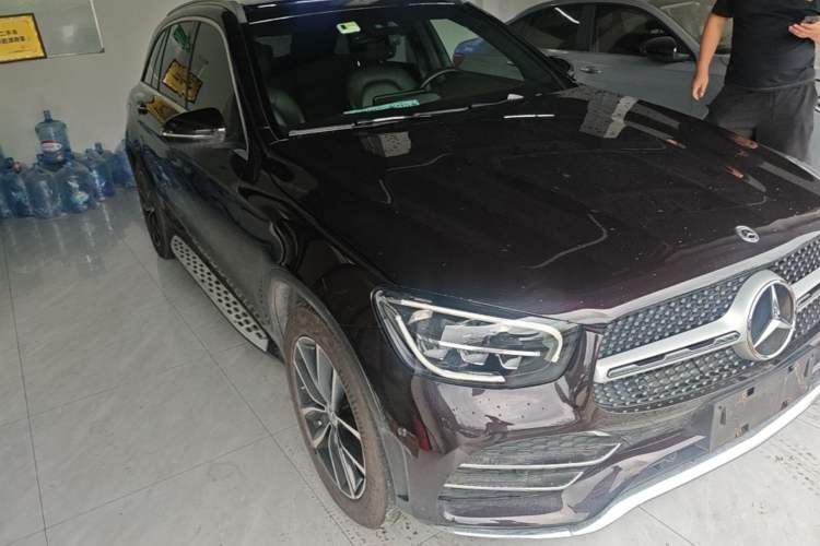 Used Mercedes-Benz GLC 2021 GLC 300 L 4MATIC Dynamic Model Front Right 45 Deg