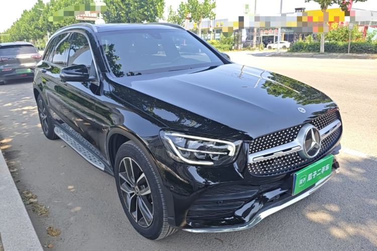Used Mercedes-Benz GLC 2021 GLC 260 L 4MATIC Luxury Model Front Right 45 Deg