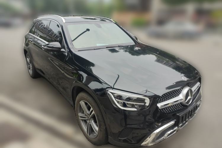 Used Mercedes-Benz GLC 2021 GLC 260 L 4MATIC Dynamic Edition Front Right 45 Deg