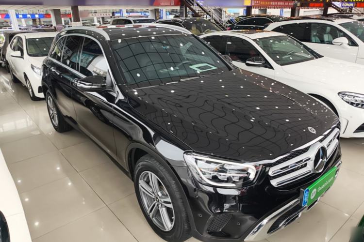 Used Mercedes-Benz GLC 2021 GLC 260 L 4MATIC Dynamic Edition Front Right 45 Deg