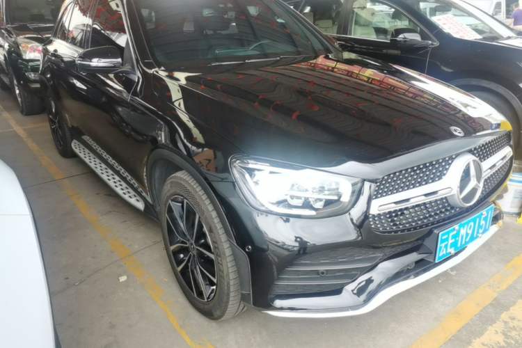 Used Mercedes-Benz GLC 2021 GLC 300 L 4MATIC Dynamic Model Front Right 45 Deg