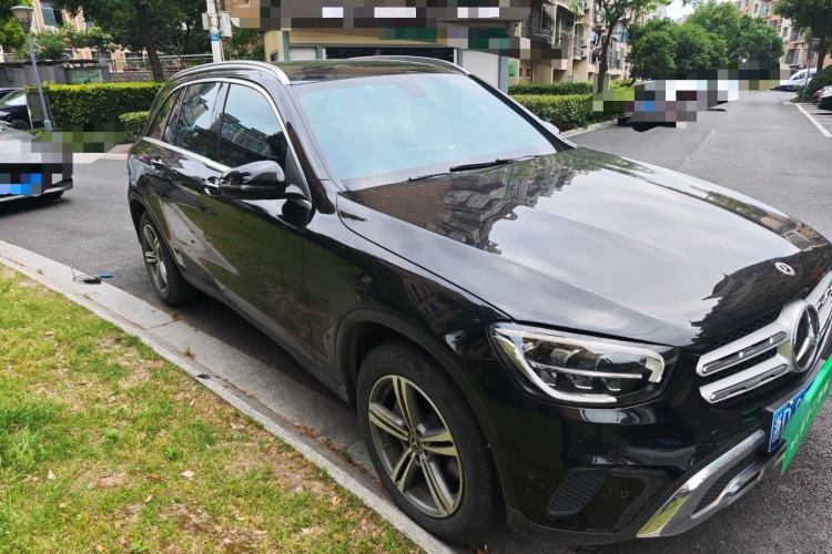 Used Mercedes-Benz GLC 2021 GLC 260 L 4MATIC Dynamic Edition Front Right 45 Deg