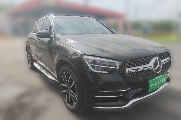 Used Mercedes-Benz GLC 2021 GLC 260 L 4MATIC Luxury Model Front Right 45 Deg