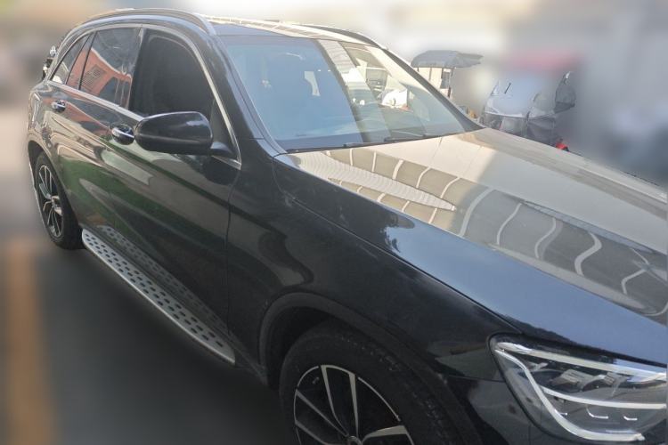 Used Mercedes-Benz GLC 2021 GLC 300 L 4MATIC Dynamic Model Front Right 45 Deg