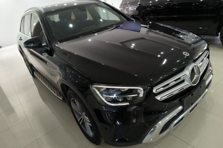 Used Mercedes-Benz GLC 2021 GLC 260 L 4MATIC Dynamic Edition Front Right 45 Deg