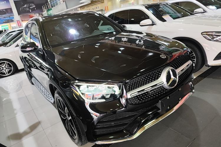 Used Mercedes-Benz GLC 2021 GLC 300 L 4MATIC Dynamic Model Front Right 45 Deg