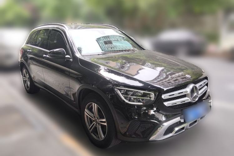 Used Mercedes-Benz GLC 2021 GLC 260 L 4MATIC Dynamic Edition Front Right 45 Deg