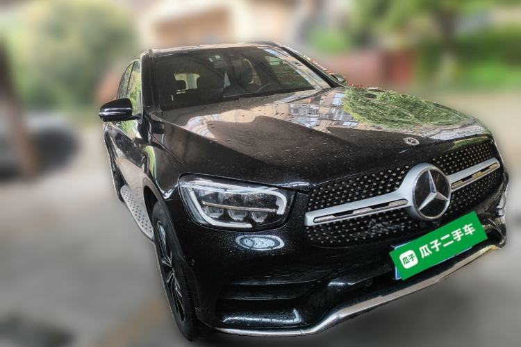 Used Mercedes-Benz GLC 2021 GLC 260 L 4MATIC Luxury Model Front Right 45 Deg