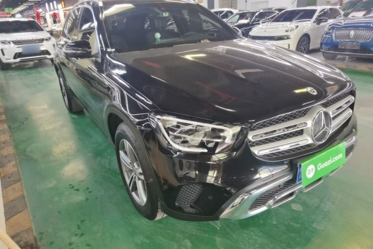 Used Mercedes-Benz GLC 2021 GLC 260 L 4MATIC Dynamic Edition Front Right 45 Deg