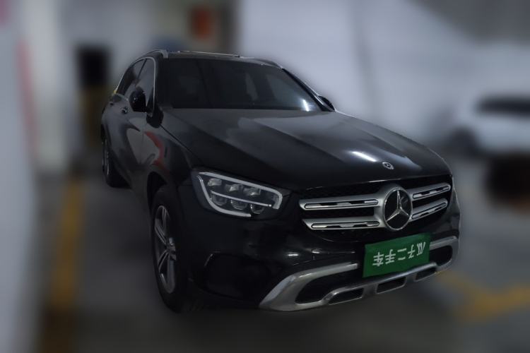 Used Mercedes-Benz GLC 2021 GLC 260 L 4MATIC Dynamic Edition Front Right 45 Deg