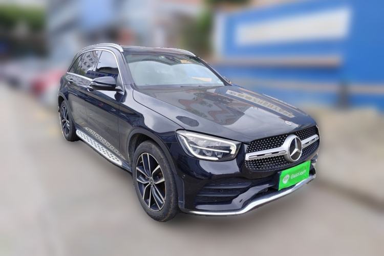 Used Mercedes-Benz GLC 2021 GLC 260 L 4MATIC Luxury Model Front Right 45 Deg