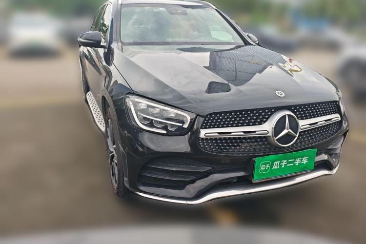 Used Mercedes-Benz GLC 2021 GLC 300 L 4MATIC Dynamic Model Front Right 45 Deg