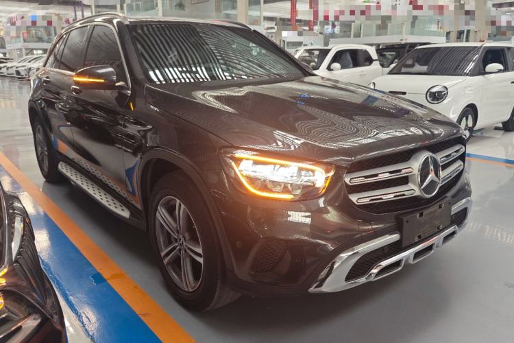Used Mercedes-Benz GLC 2021 GLC 260 L 4MATIC Dynamic Edition Front Right 45 Deg