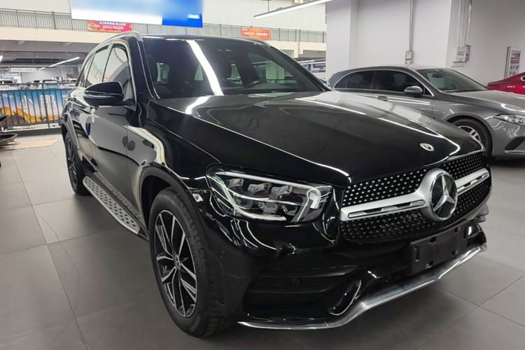 Used Mercedes-Benz GLC 2021 GLC 300 L 4MATIC Dynamic Model Front Right 45 Deg