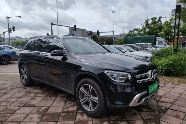 Used Mercedes-Benz GLC 2021 GLC 260 L 4MATIC Dynamic Edition Front Right 45 Deg
