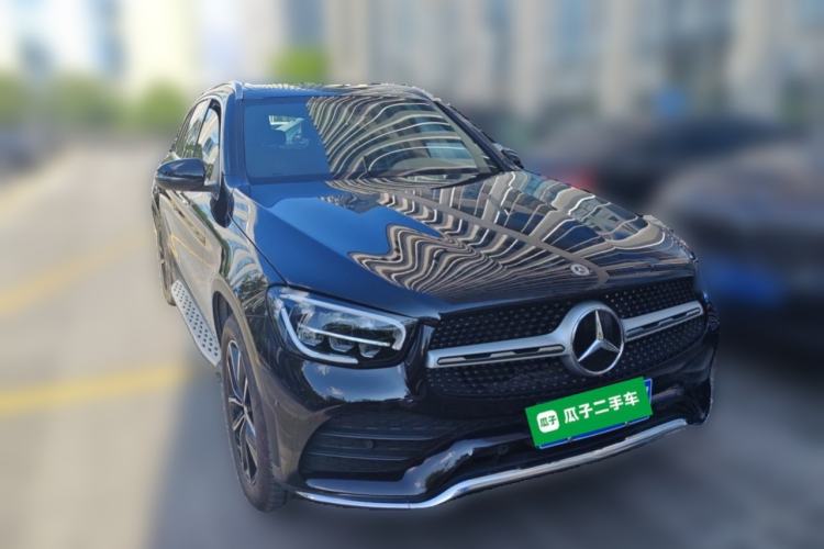 Used Mercedes-Benz GLC 2021 GLC 260 L 4MATIC Luxury Model Front Right 45 Deg
