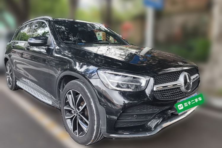 Used Mercedes-Benz GLC 2021 GLC 260 L 4MATIC Luxury Model Front Right 45 Deg