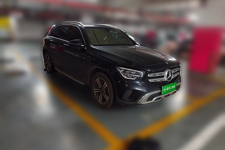 Used Mercedes-Benz GLC 2021 GLC 260 L 4MATIC Dynamic Edition Front Right 45 Deg