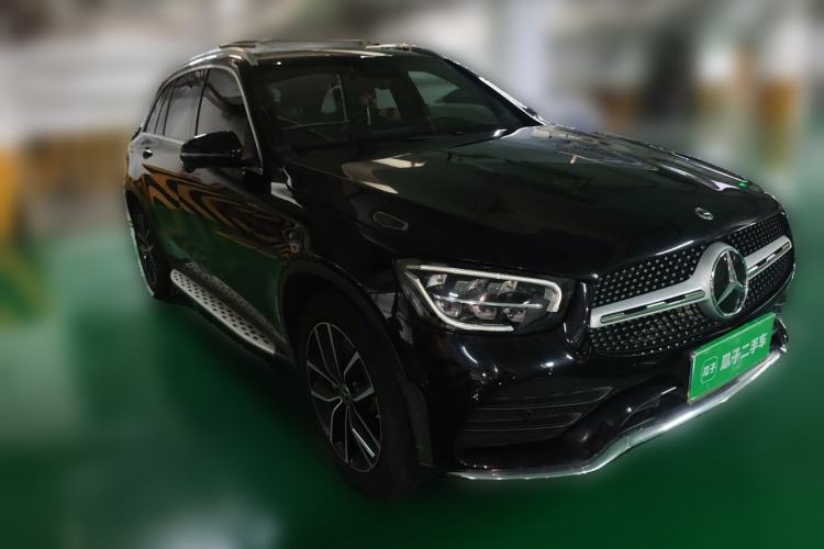 Used Mercedes-Benz GLC 2021 GLC 300 L 4MATIC Dynamic Model Front Right 45 Deg