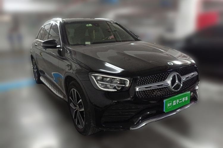 Used Mercedes-Benz GLC 2021 GLC 260 L 4MATIC Luxury Model Front Right 45 Deg