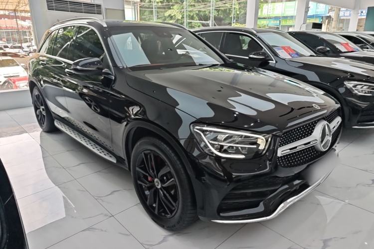 Used Mercedes-Benz GLC 2021 GLC 300 L 4MATIC Dynamic Model Front Right 45 Deg