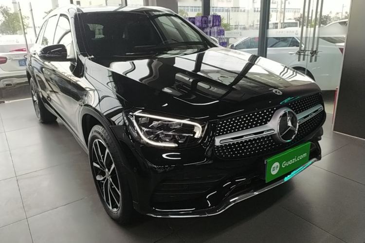 Used Mercedes-Benz GLC 2021 GLC 260 L 4MATIC Luxury Model Front Right 45 Deg