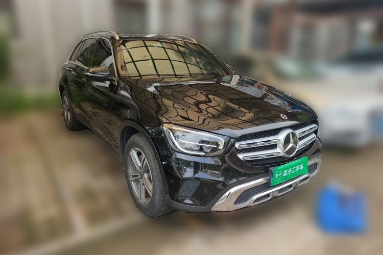Used Mercedes-Benz GLC 2021 GLC 260 L 4MATIC Dynamic Edition Front Right 45 Deg