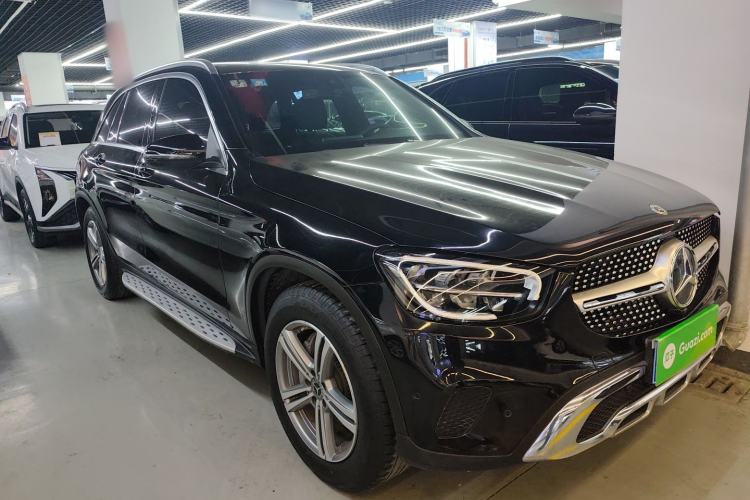 Used Mercedes-Benz GLC 2021 GLC 260 L 4MATIC Dynamic Edition Front Right 45 Deg