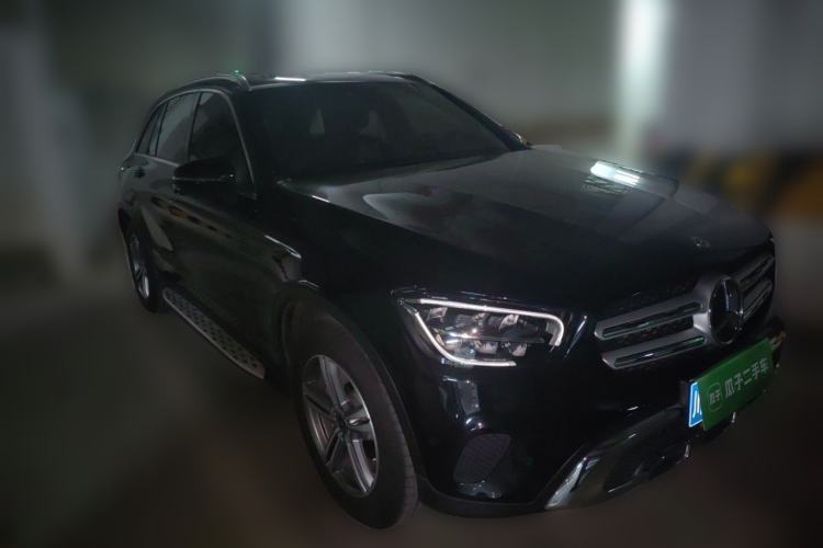 Used Mercedes-Benz GLC 2021 GLC 260 L 4MATIC Dynamic Edition Front Right 45 Deg