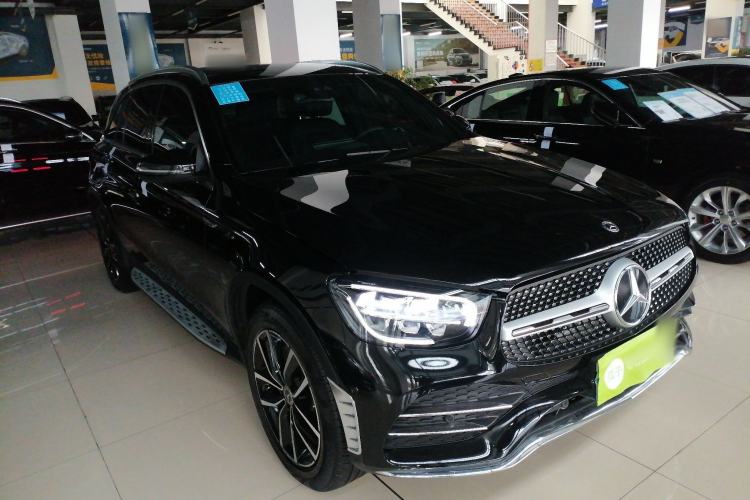 Used Mercedes-Benz GLC 2021 GLC 300 L 4MATIC Dynamic Model Front Right 45 Deg