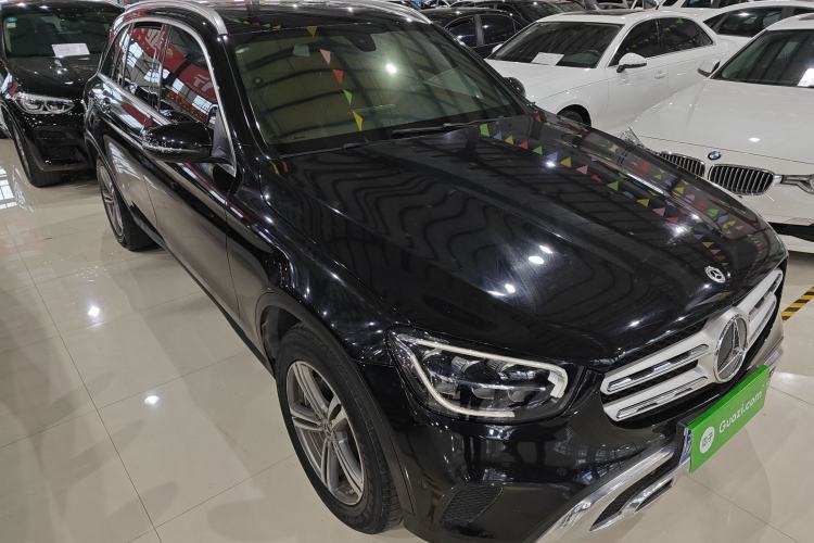 Used Mercedes-Benz GLC 2021 GLC 260 L 4MATIC Dynamic Edition Front Right 45 Deg