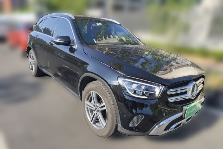 Used Mercedes-Benz GLC 2021 GLC 260 L 4MATIC Dynamic Edition Front Right 45 Deg