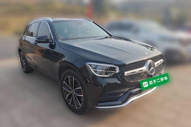 Used Mercedes-Benz GLC 2021 GLC 260 L 4MATIC Luxury Model Front Right 45 Deg