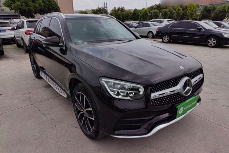 Used Mercedes-Benz GLC 2021 GLC 260 L 4MATIC Luxury Model Front Right 45 Deg