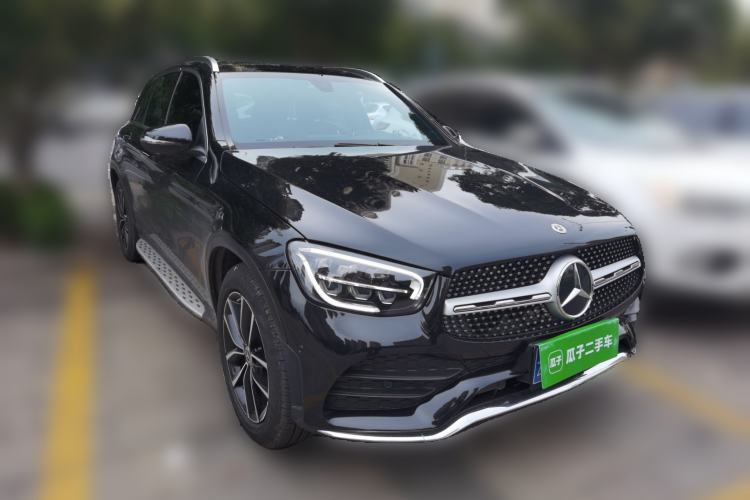 Used Mercedes-Benz GLC 2021 GLC 260 L 4MATIC Luxury Model Front Right 45 Deg