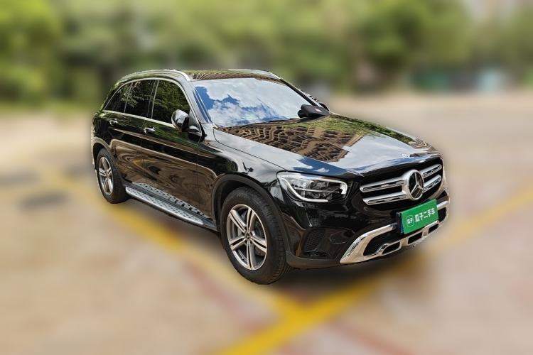 Used Mercedes-Benz GLC 2021 GLC 260 L 4MATIC Dynamic Edition Front Right 45 Deg