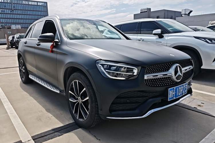 Used Mercedes-Benz GLC 2021 GLC 300 L 4MATIC Dynamic Model Front Right 45 Deg