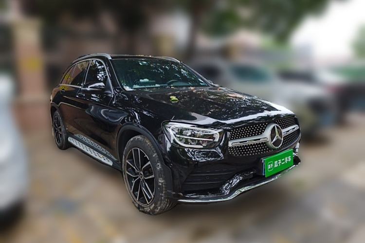Used Mercedes-Benz GLC 2021 GLC 300 L 4MATIC Dynamic Model Front Right 45 Deg