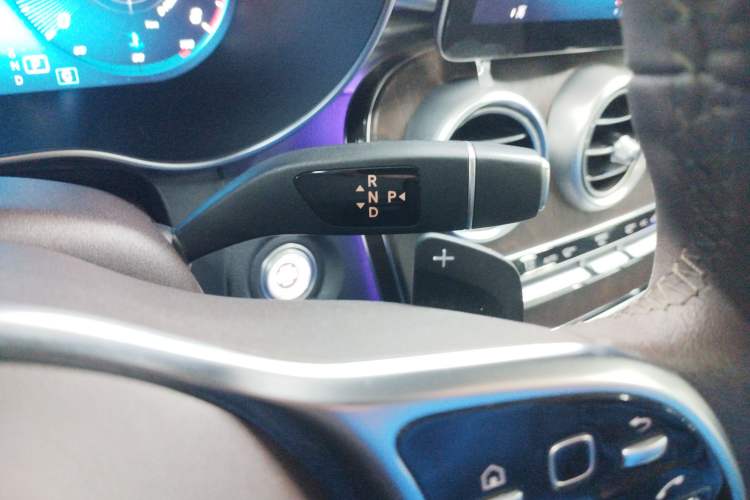 Used Mercedes-Benz GLC 2021 GLC 260 L 4MATIC Luxury Model Gear Lever