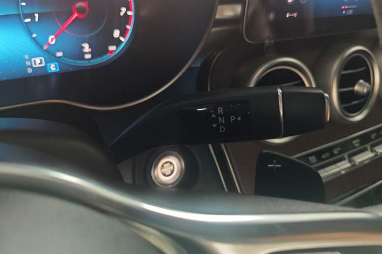 Used Mercedes-Benz GLC 2021 GLC 300 L 4MATIC Dynamic Model Gear Lever