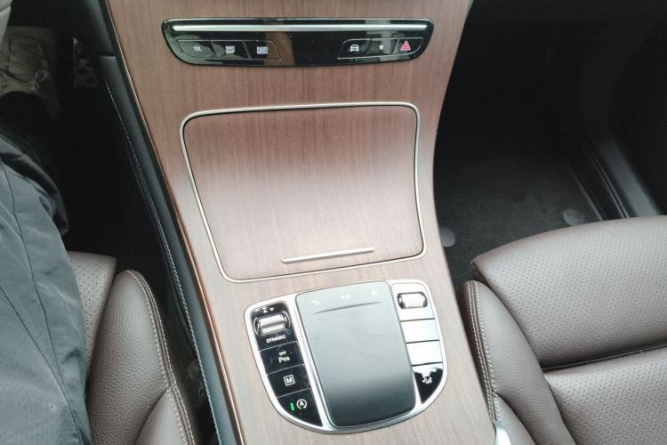 Used Mercedes-Benz GLC 2021 GLC 300 L 4MATIC Dynamic Model Gear Lever