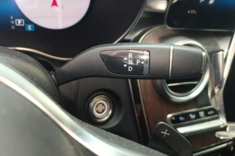 Used Mercedes-Benz GLC 2021 GLC 300 L 4MATIC Dynamic Model Gear Lever