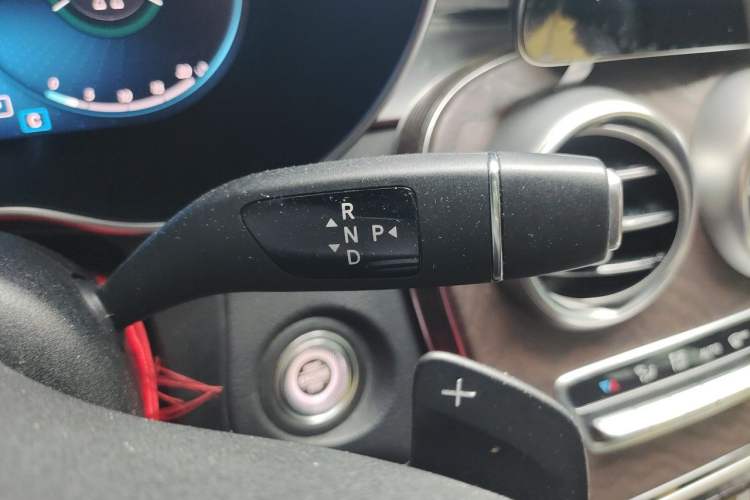 Used Mercedes-Benz GLC 2021 GLC 260 L 4MATIC Luxury Model Gear Lever